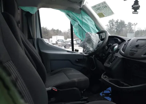 2018 Ford Transit-250 z USA, uszkodzony, nr VIN 1FTYR1YMXJKA65126